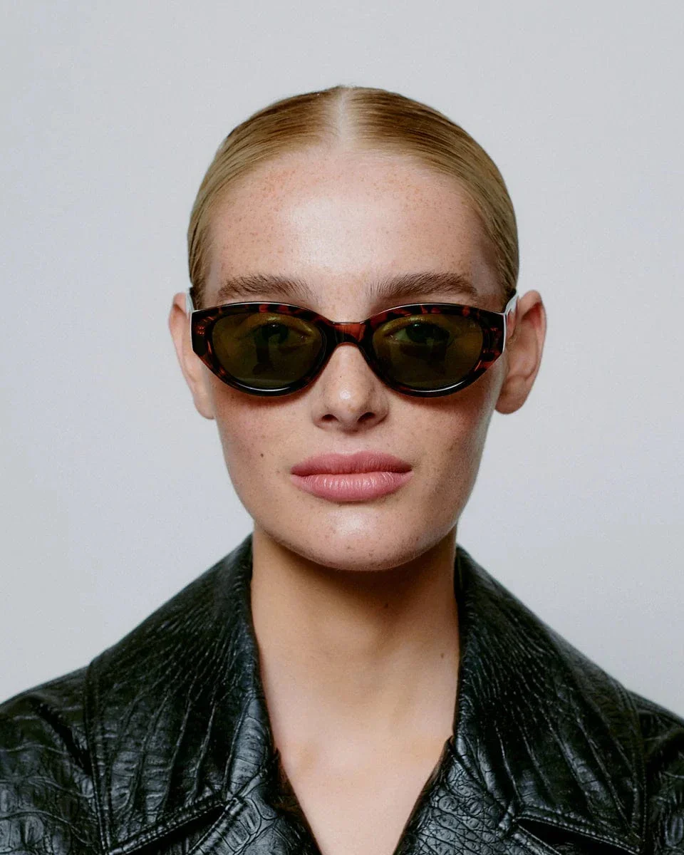A.Kjaerbede Winnie Sunglasses Demi Tortoise - Image 2