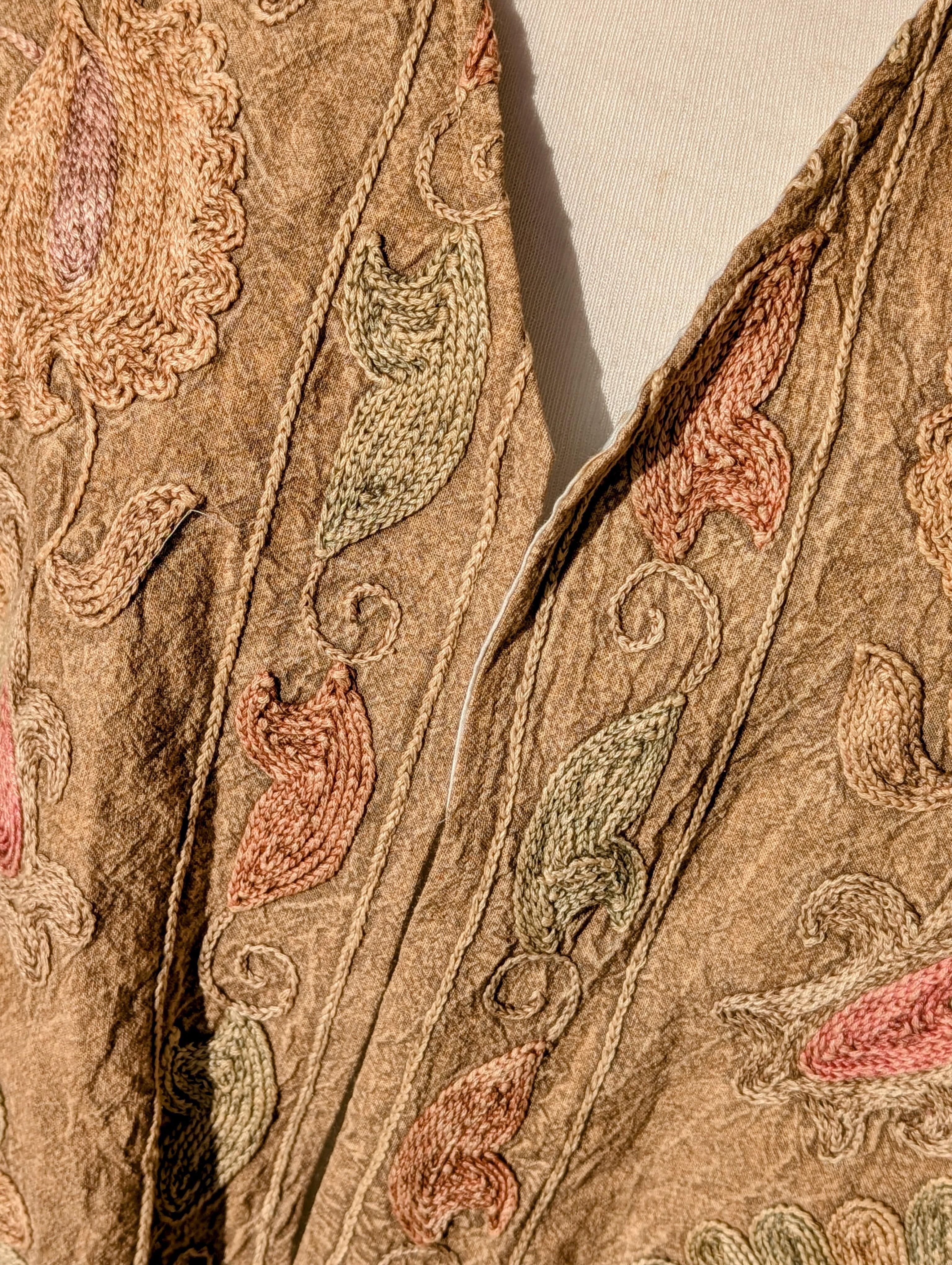 Anika Tapestry Suzani Kimono Ladies Jacket No 18 - Image 3