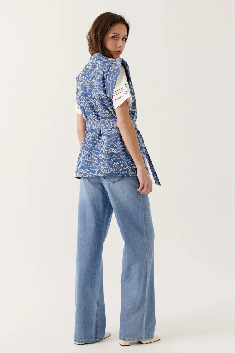 Artlove Ariazia Vest Jacket - Image 4