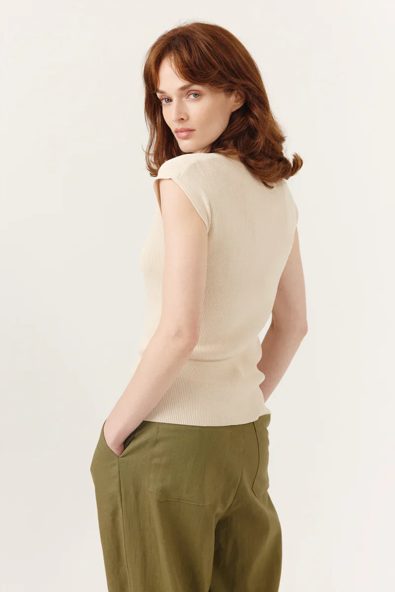 Artlove Clezia Gilet Top Beige - Image 4