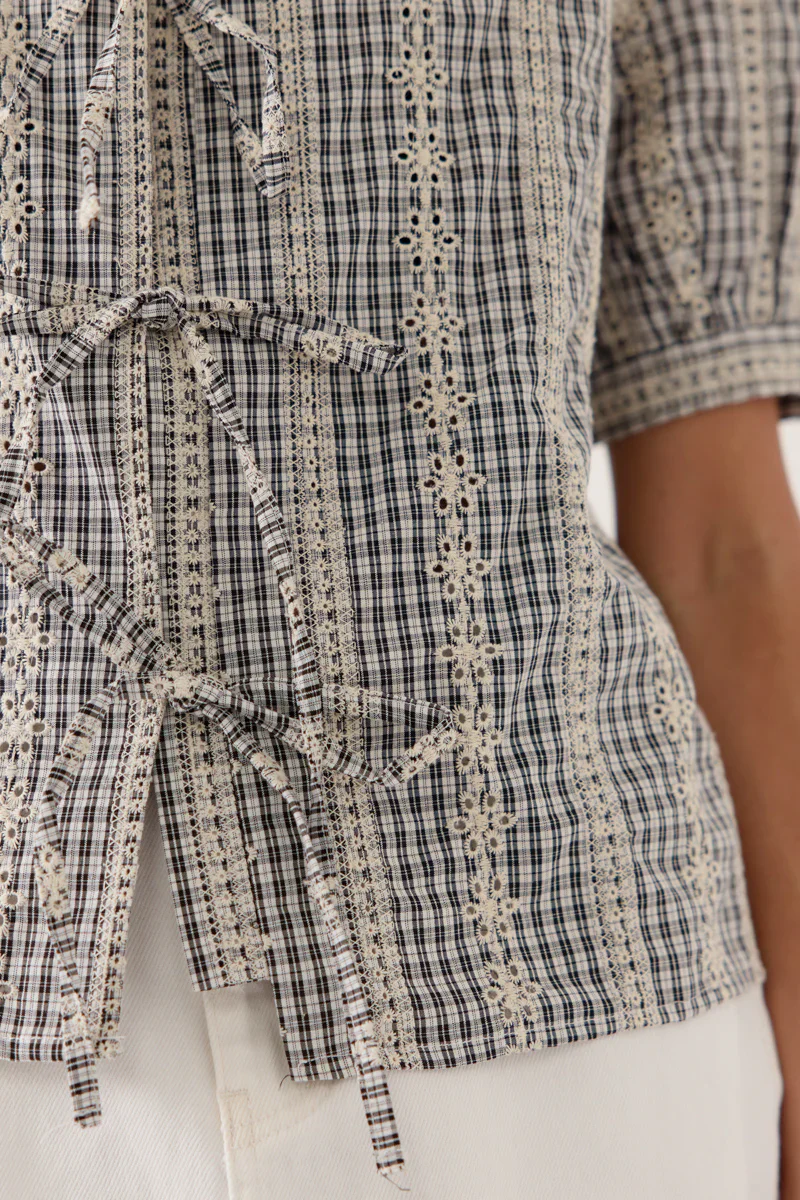 Artlove Neliane Tie-Front Blouse - Image 3