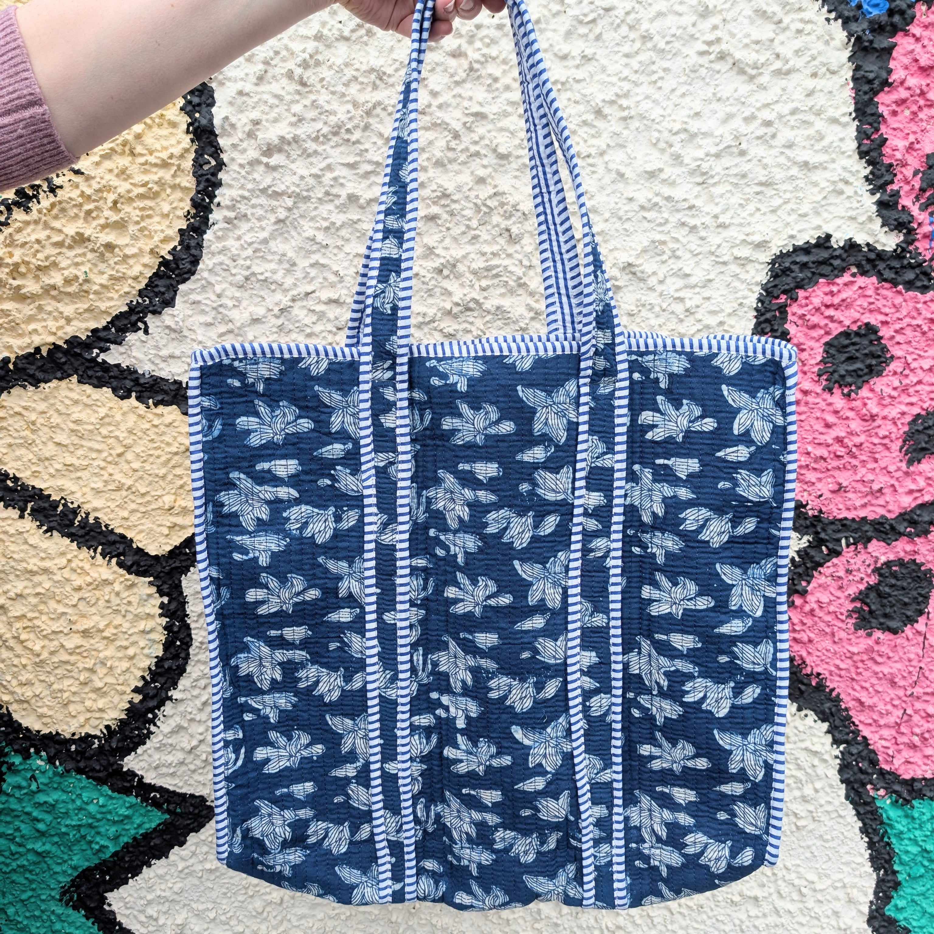 Cotton Quilted Indian Tote Bag Indigo Blue Scattered Flowers - Image 3