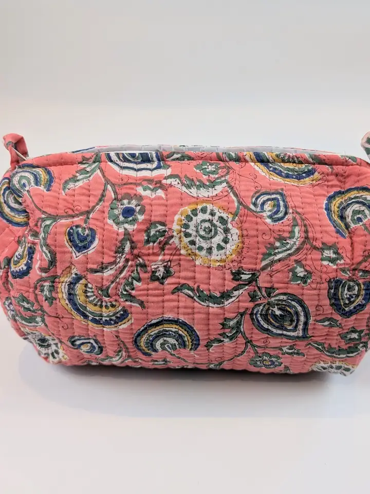Fan Flower Pink Block Print Quilted Large Washbag - Image 2