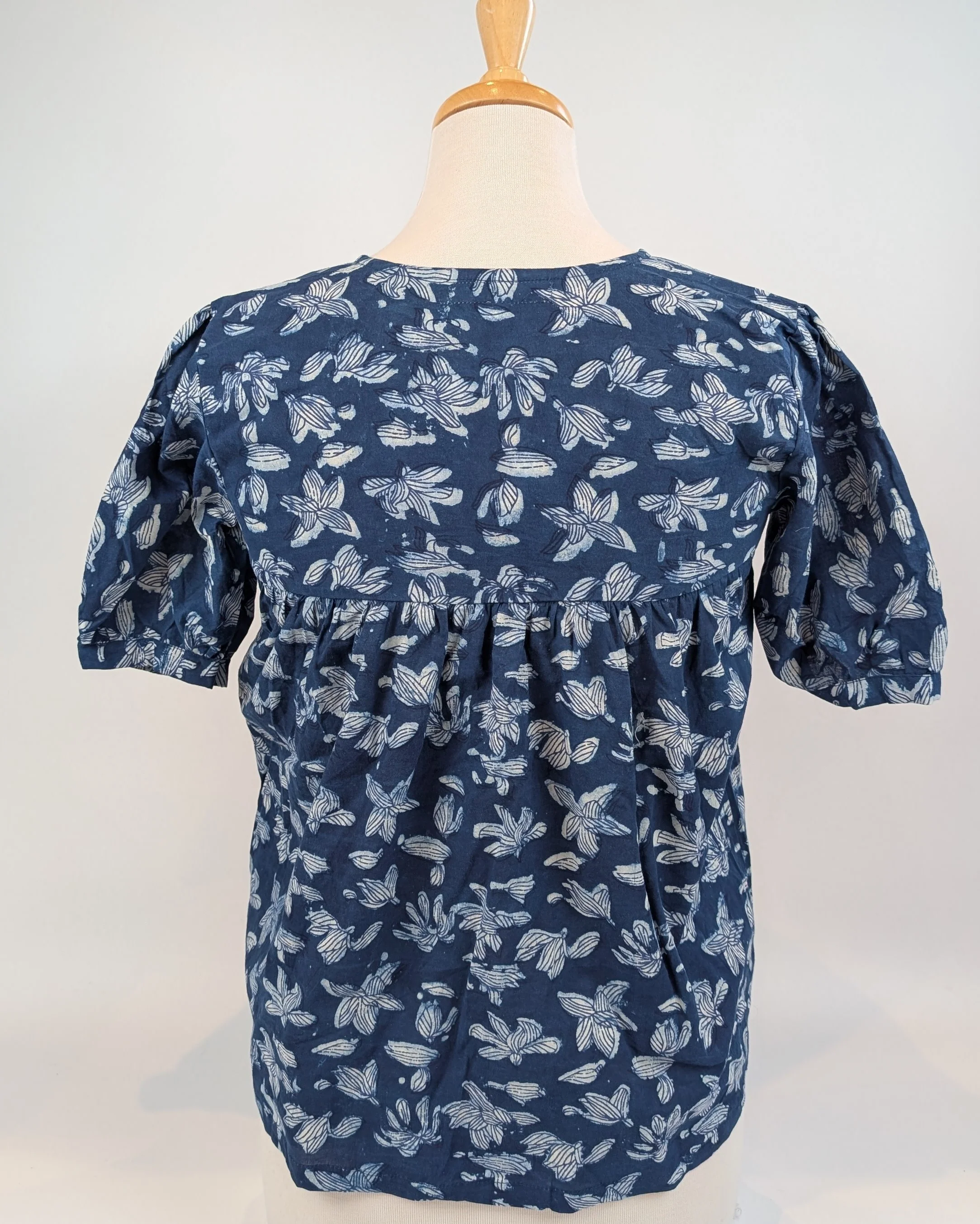 Twinflower Indigo Scattered Flowers Cotton Block Print Blouse - Image 2
