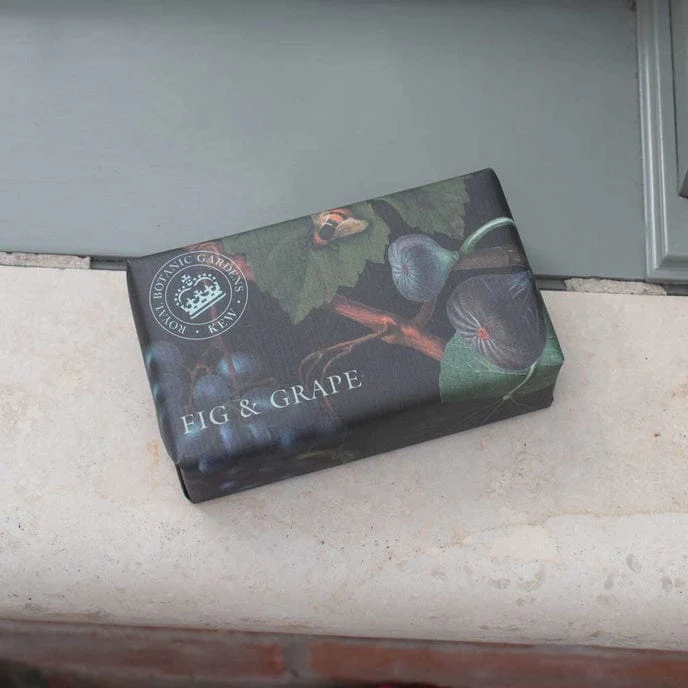 Kew Gardens Fig & Grape Soap - Image 3