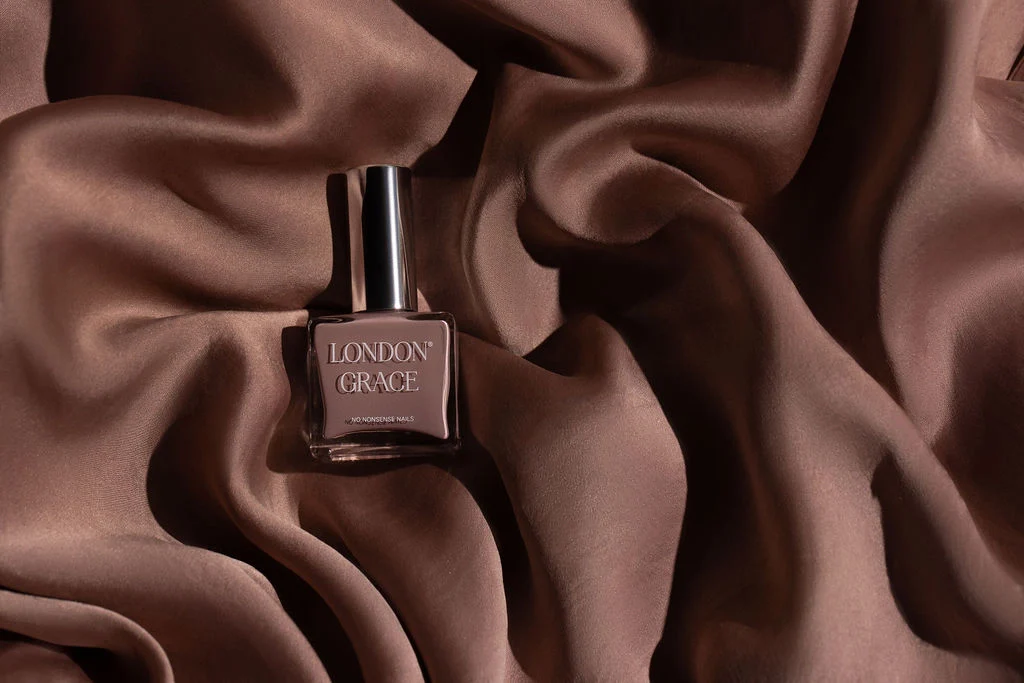 London Grace Hazel Vegan Nail Varnish - Image 3