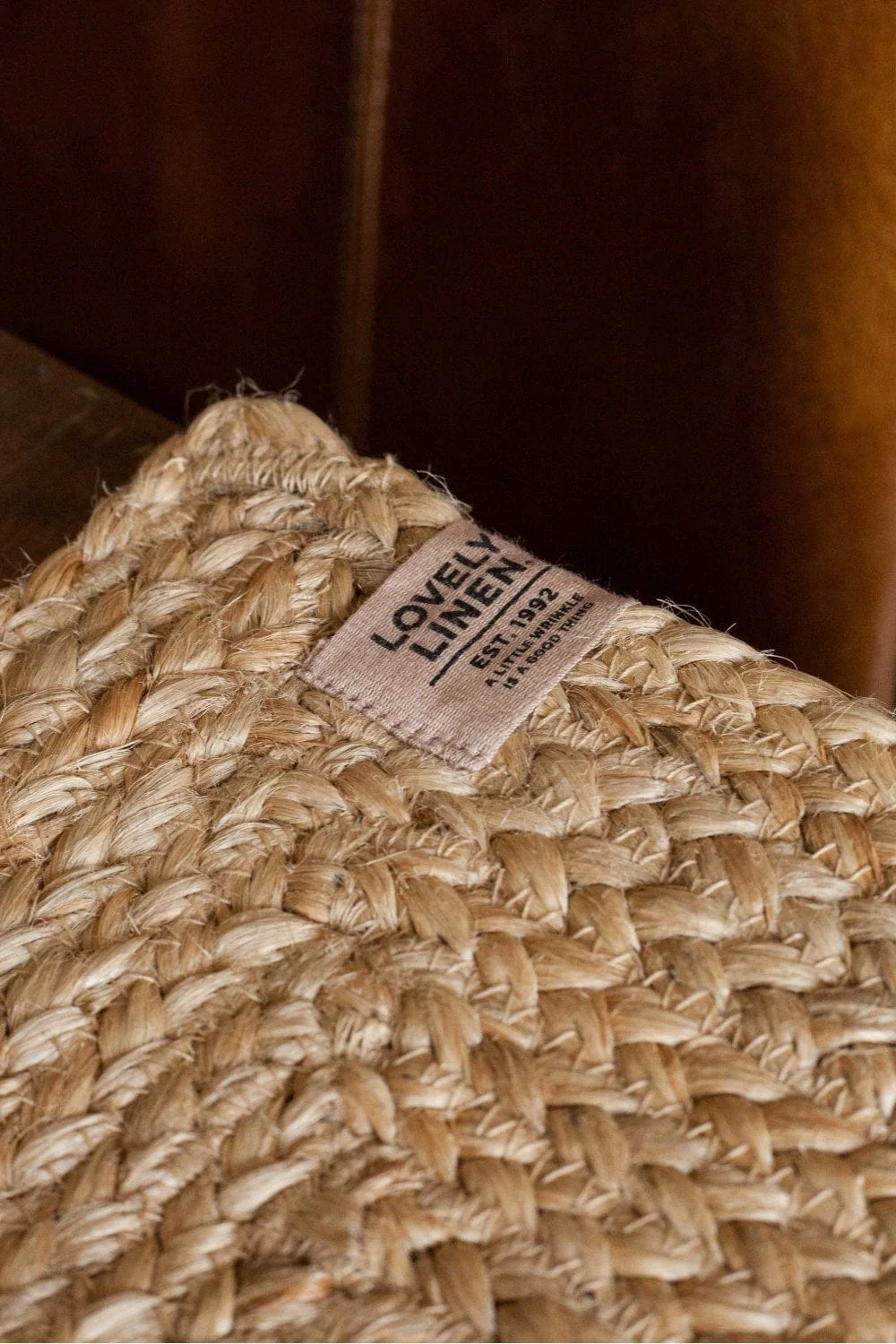 Lovely Linen Jute Breezy Placemat - Image 3