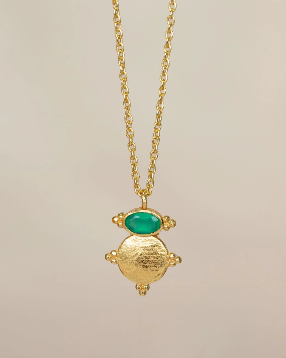 muja juma Aline Oval Green Agate Coin Necklace