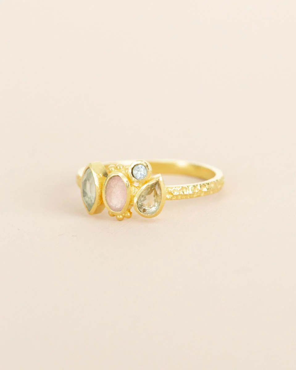 muja juma Saada Peach Moonstone Ring - Image 3