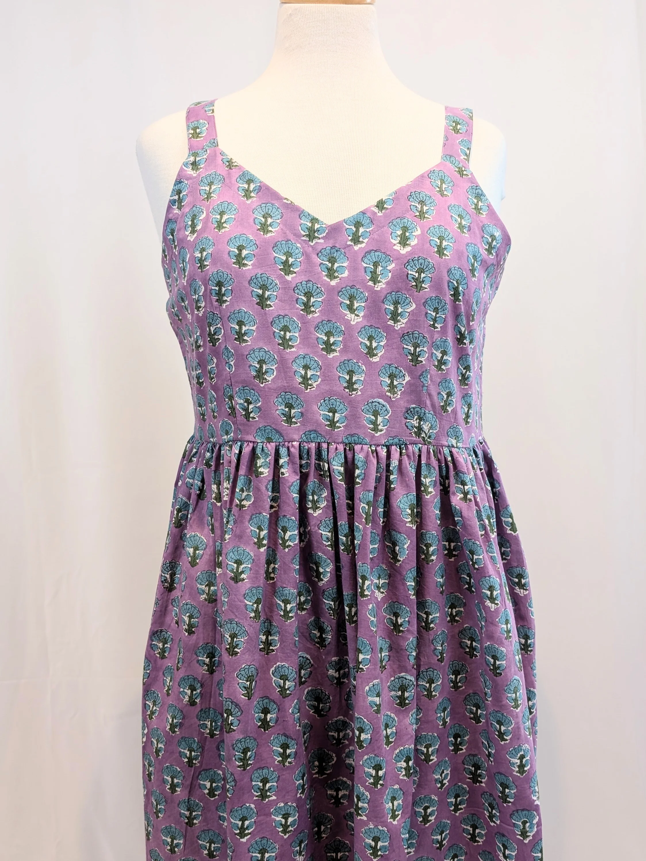 Twinflower Giada Cotton Dress in Purple Repeat - Image 3
