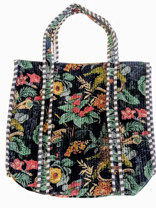 Velvet Quilted Tote Bag- Jungle Black - Image 2